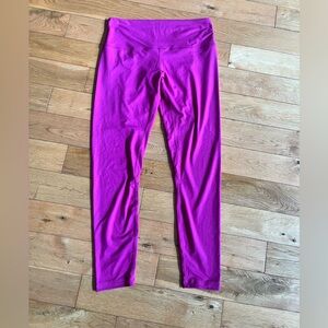 Women's Fuchsia Leggings